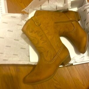 NIB Girls Western boots size 3